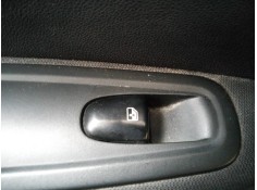 MANDO ELEVALUNAS TRASERO IZQUIERDO 