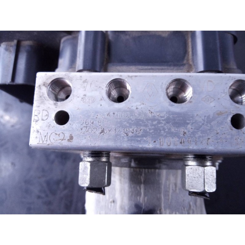 Recambio de abs para renault kadjar zen referencia OEM IAM 476605200R 269829 P3-A8-24-2