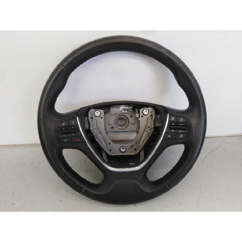Recambio de volante para hyundai i20 trend referencia OEM IAM 56100C8630  E2-B5-29-1