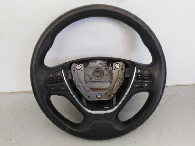 Recambio de volante para hyundai i20 trend referencia OEM IAM 56100C8630  E2-B5-29-1