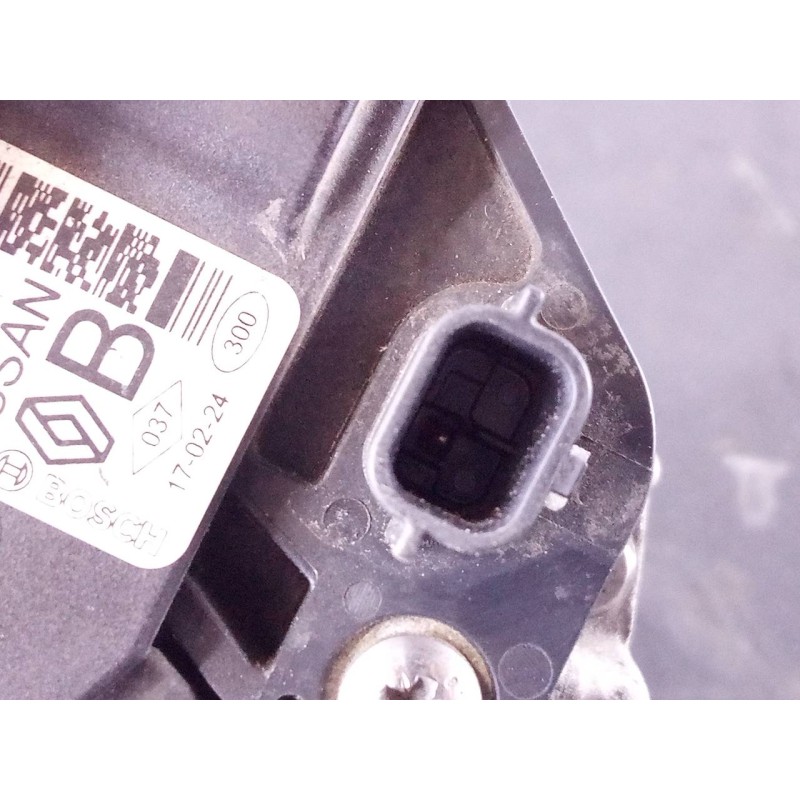 Recambio de alternador para renault kadjar zen referencia OEM IAM 231004BE0B F000BL0814 P3-B5-18-2