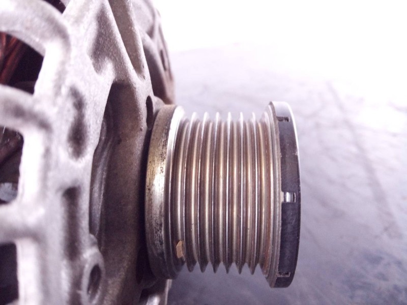 Recambio de alternador para renault kadjar zen referencia OEM IAM 231004BE0B F000BL0814 P3-B5-18-2