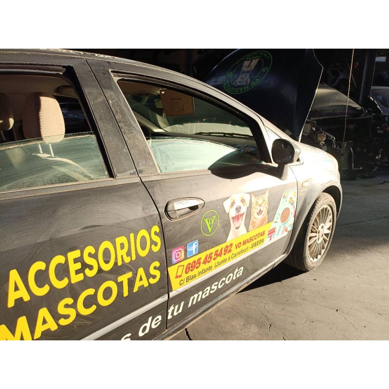 Recambio de puerta delantera derecha para fiat linea (110) 1.3 16v jtd cat referencia OEM IAM   