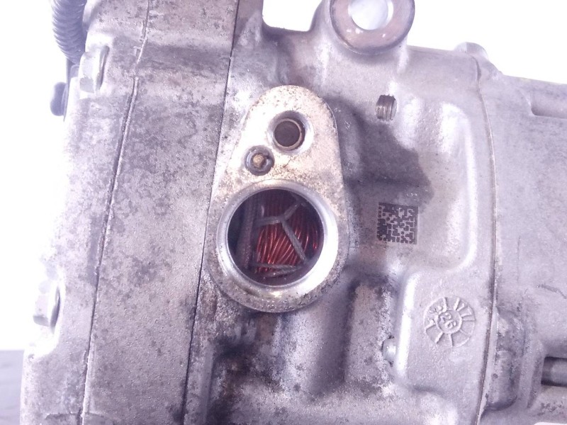 Recambio de compresor aire acondicionado para hyundai ioniq hybrid referencia OEM IAM F502CWFAA04 HES27MGTA362 P3-B2-8-3