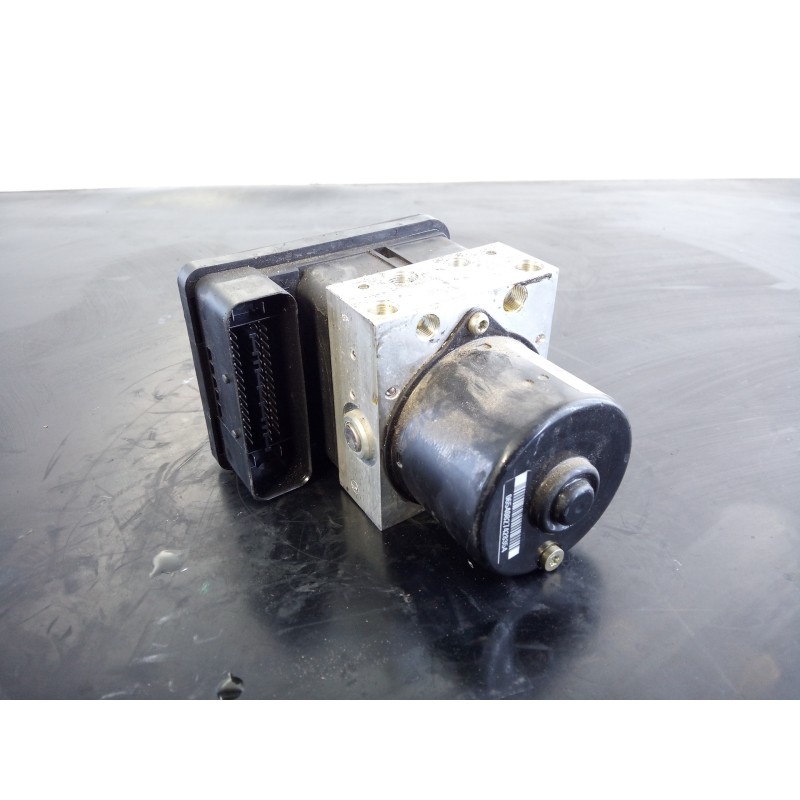 Recambio de abs para bmw serie 3 berlina (e90) 318d referencia OEM IAM 3451677221301 3452677221401 P3-B8-28-4