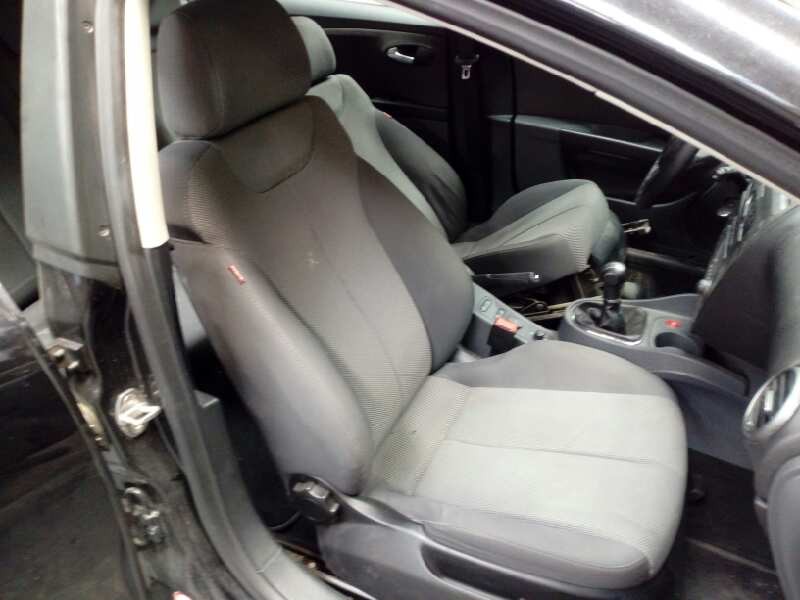 seat leon (1p1) del año 2005