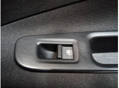 MANDO ELEVALUNAS TRASERO DERECHO 