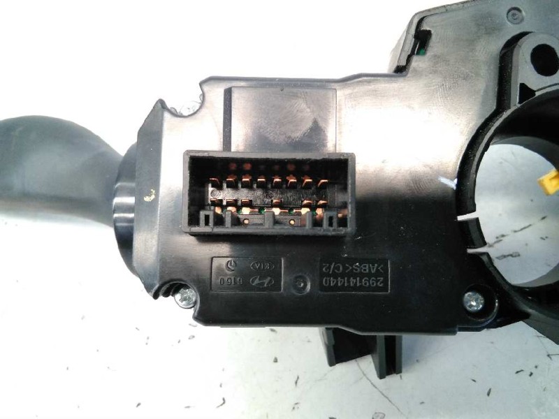 Recambio de mando intermitentes para hyundai i20 trend referencia OEM IAM 299141440 299141431 E3-A3-59-1