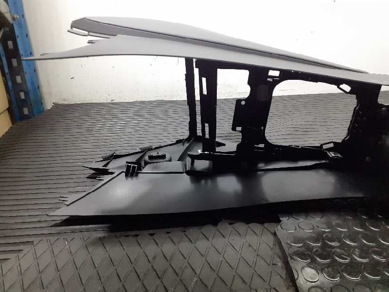 Recambio de consola central para audi q3 (8u) 2.0 tdi (130kw) ambiente quattro referencia OEM IAM 8U0864981A 8U0862533 P2-B2-19