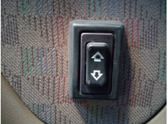 MANDO ELEVALUNAS TRASERO IZQUIERDO 