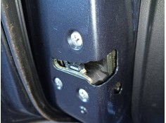 CERRADURA PUERTA TRASERA IZQUIERDA 