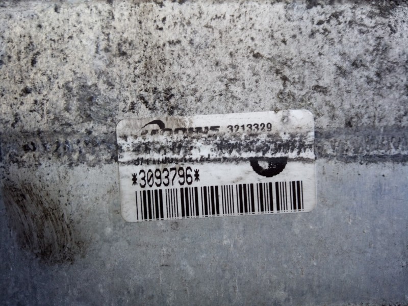 Recambio de intercooler para bmw serie 3 berlina (e90) 318d referencia OEM IAM 3213329 3093796 P2-A11-9