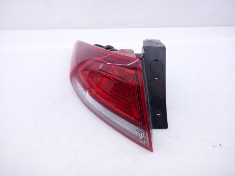 Recambio de piloto trasero izquierdo para hyundai ioniq hybrid referencia OEM IAM   E2-B5-38-1