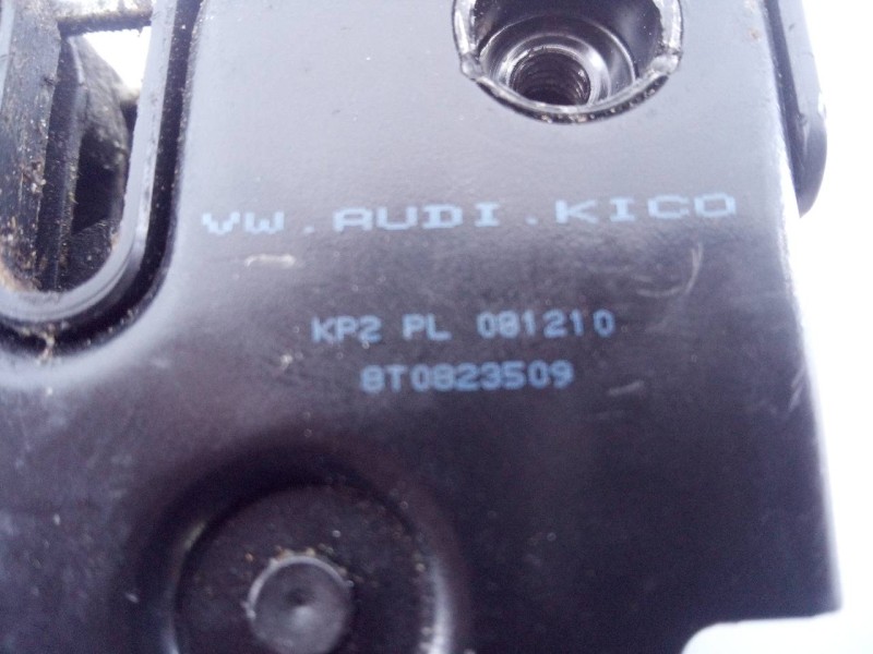 Recambio de cerradura capot para audi a4 ber. (b8) advanced edition referencia OEM IAM 8T0823509  E1-B6-36-2