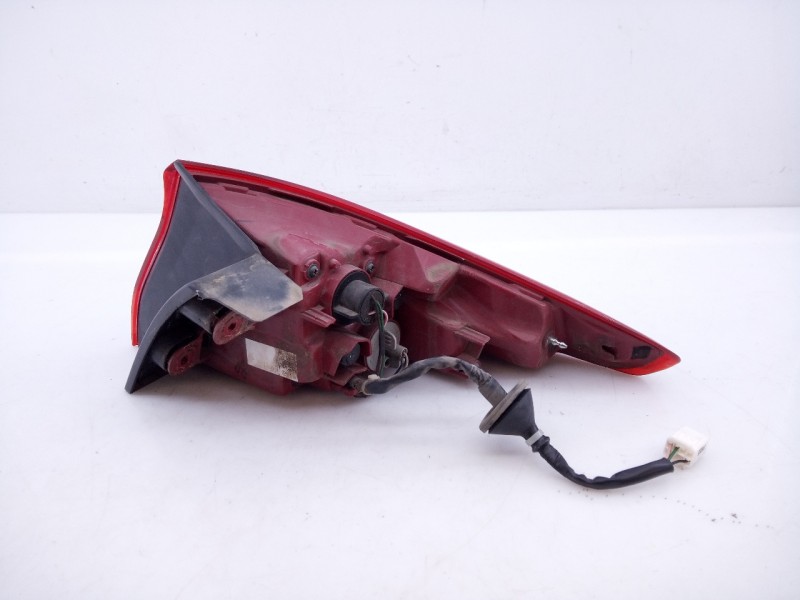 Recambio de piloto trasero izquierdo para hyundai ioniq hybrid referencia OEM IAM   E2-B5-38-1