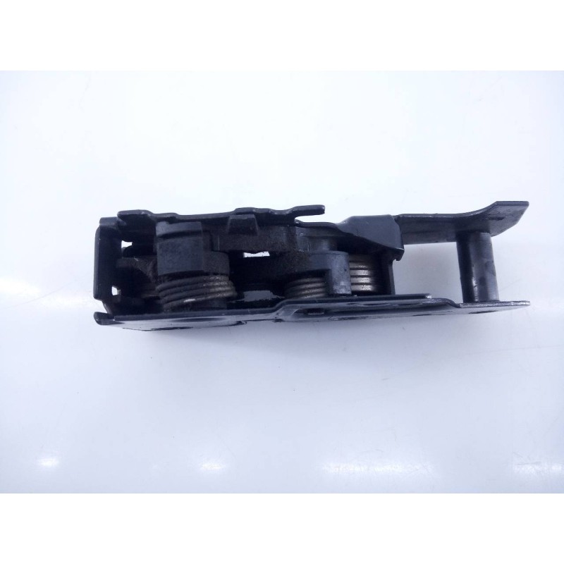 Recambio de cerradura capot para audi a4 ber. (b8) advanced edition referencia OEM IAM 8T0823509  E1-B6-36-2