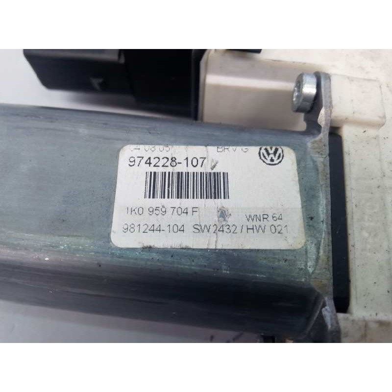 Recambio de motor elevalunas trasero derecho para volkswagen passat berlina (3c2) advance referencia OEM IAM 1K0959704F  E1-B6-4