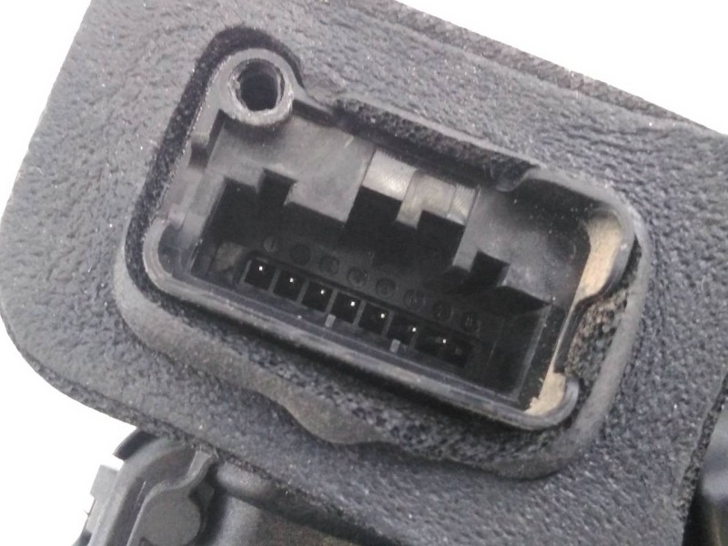 Recambio de cerradura puerta trasera izquierda para volkswagen golf vii lim. (5g1) referencia OEM IAM 45370180  E1-B6-12-1