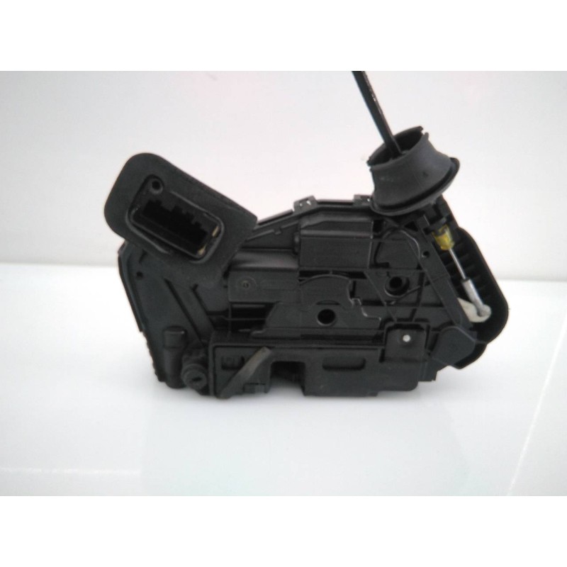 Recambio de cerradura puerta trasera izquierda para volkswagen golf vii lim. (5g1) referencia OEM IAM 45370180  E1-B6-12-1