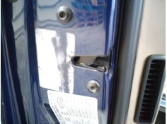 CERRADURA PUERTA DELANTERA IZQUIERDA 