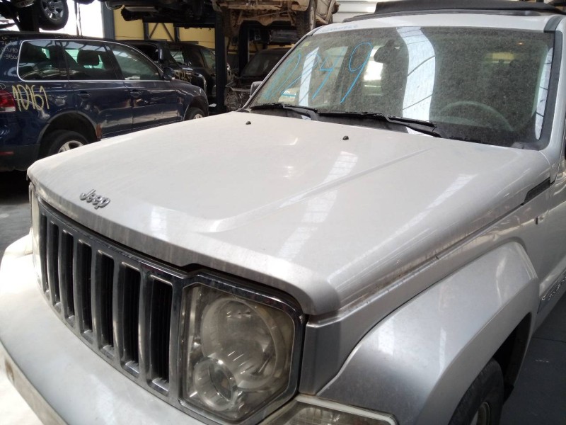 Recambio de capot para jeep cherokee limited exclusive referencia OEM IAM   