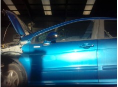 PUERTA DELANTERA IZQUIERDA 