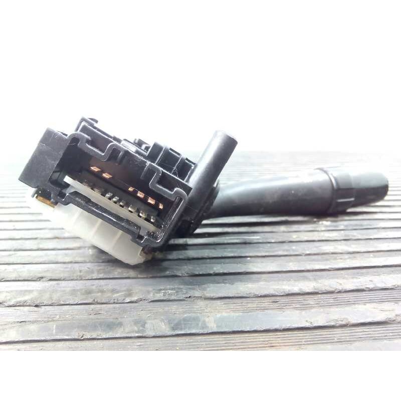 Recambio de mando limpia para toyota avensis berlina (t25) 2.2 d-4d executive sedán (4-ptas.) referencia OEM IAM 8465205160  E3-