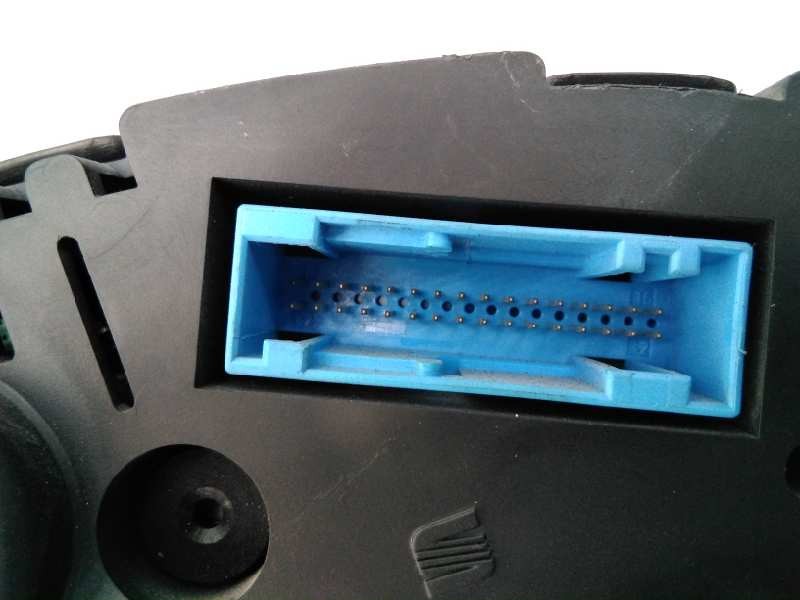 Recambio de cuadro instrumentos para seat ibiza (6k1) referencia OEM IAM W06K0920850F  E2-A1-18-3
