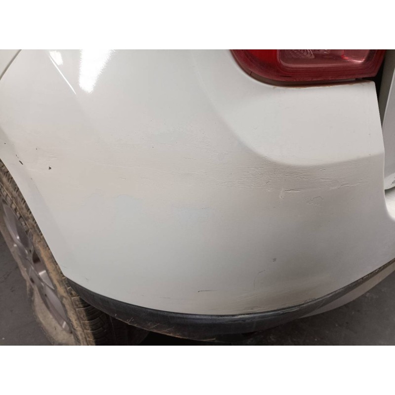 Recambio de paragolpes trasero para dacia duster ambience 4x2 referencia OEM IAM   