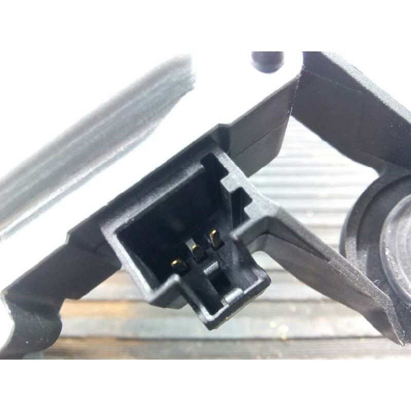 Recambio de motor limpia trasero para ford tourneo connect (tc7) familiar referencia OEM IAM 6T1617404  E2-B3-45-1