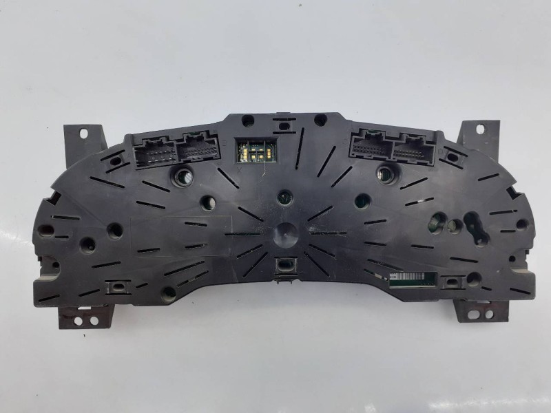 Recambio de cuadro instrumentos para jeep cherokee limited exclusive referencia OEM IAM P05172034AK  E3-B6-25-5