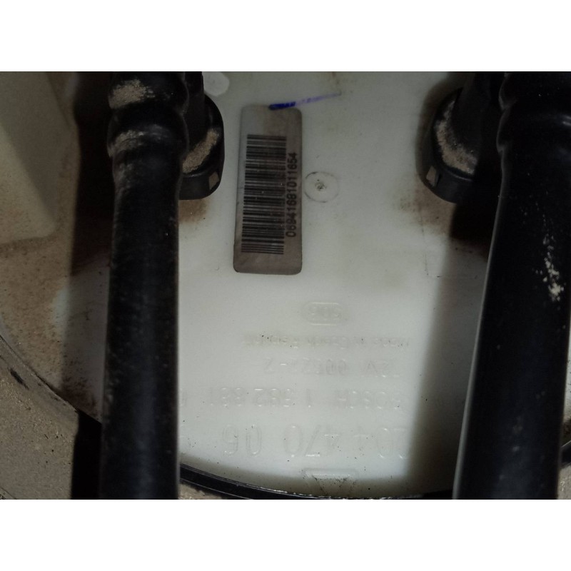 Recambio de aforador para mercedes-benz clase c (w204) lim. c 200 cdi referencia OEM IAM A2044700694  