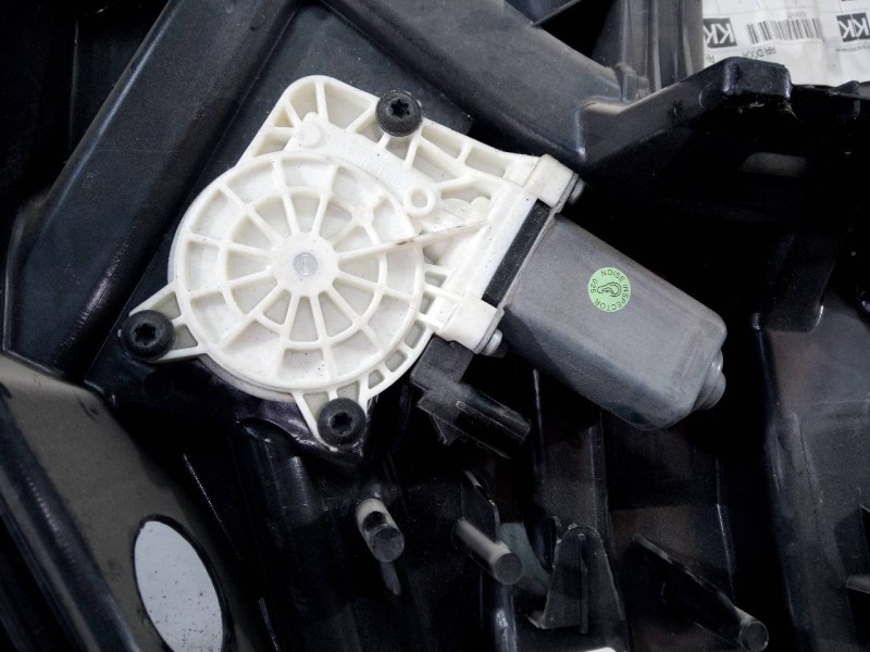 Recambio de elevalunas trasero derecho para jeep cherokee limited exclusive referencia OEM IAM 907335003452  P2-B4-23