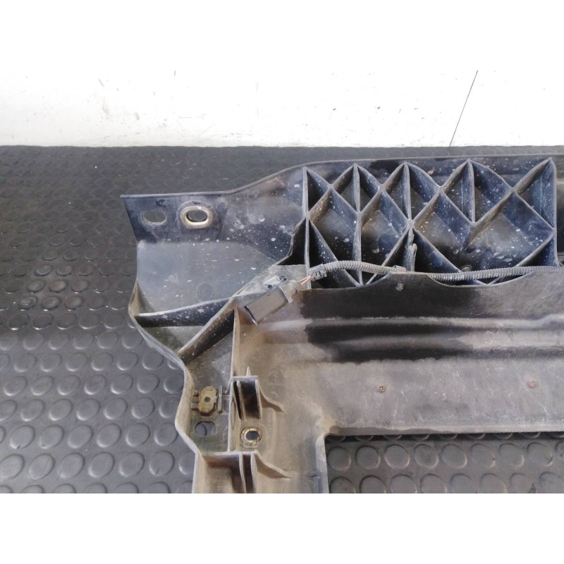 Recambio de frente para volkswagen golf iv berlina (1j1) conceptline referencia OEM IAM 1C0805594  P2-B4-38