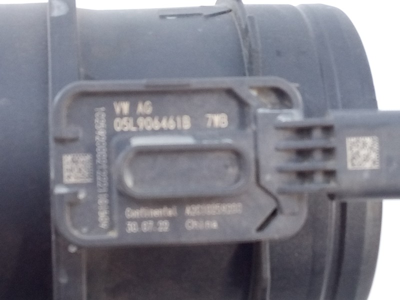 Recambio de caudalimetro para volkswagen t-roc sport referencia OEM IAM 05L906461B  E2-A3-13-1