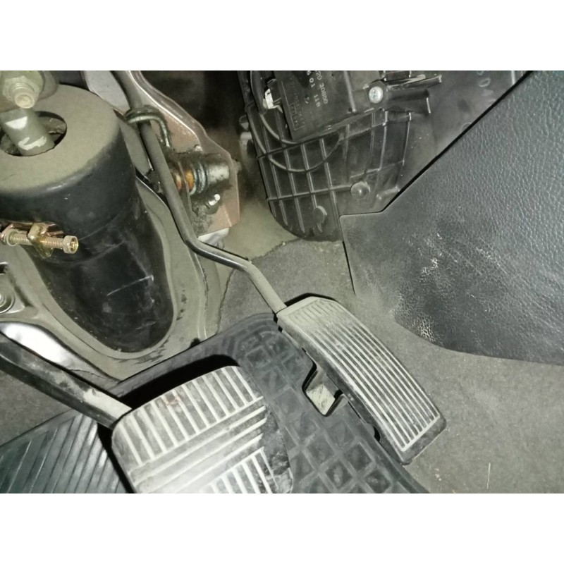 Recambio de pedal acelerador para nissan x-trail (t30) comfort referencia OEM IAM   