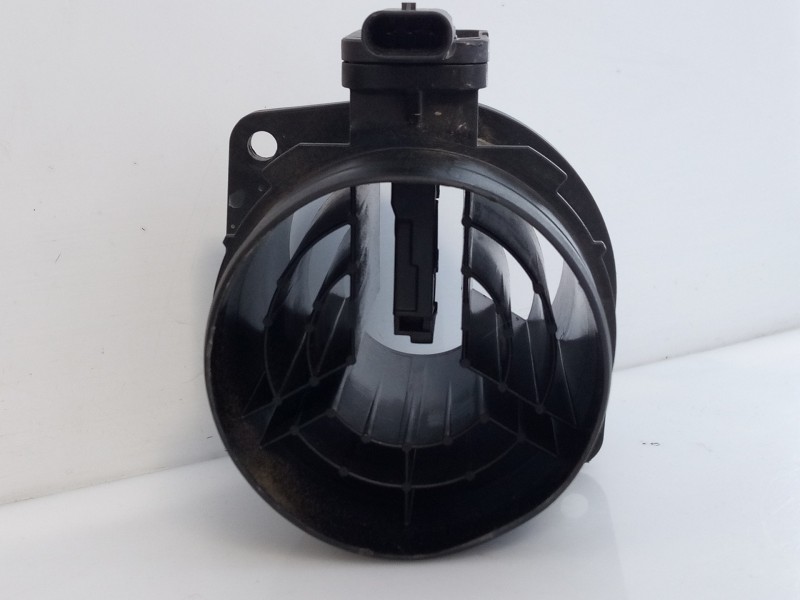 Recambio de caudalimetro para volkswagen t-roc sport referencia OEM IAM 05L906461B  E2-A3-13-1