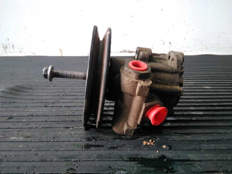 Recambio de bomba direccion para nissan almera tino (v10m) 2.2 dci diesel cat referencia OEM IAM   