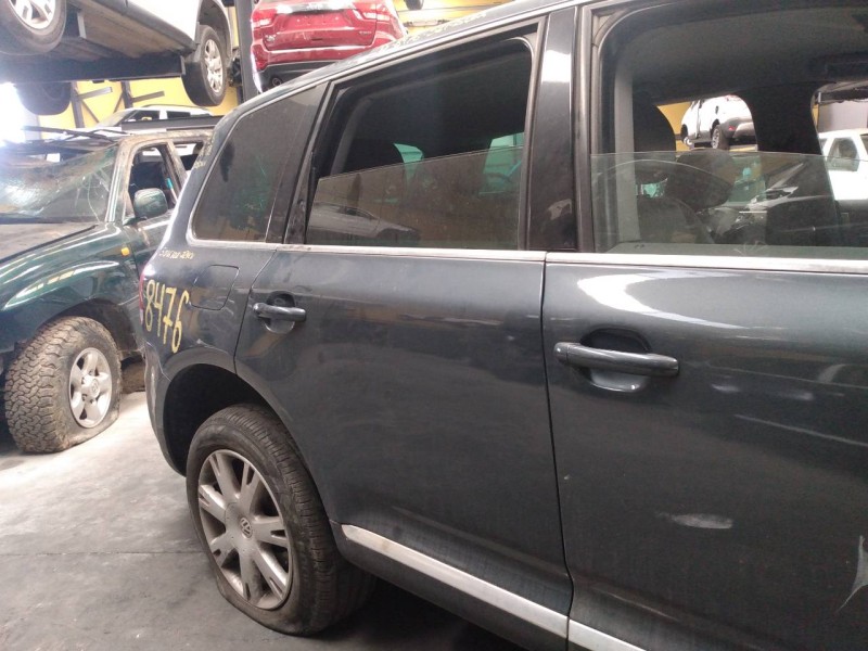 Recambio de puerta trasera derecha para volkswagen touareg (7l6) tdi v6 +motion referencia OEM IAM   