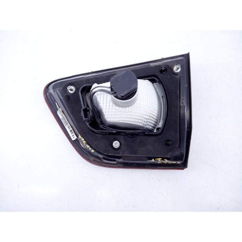 Recambio de piloto trasero izquierdo porton para renault kadjar zen referencia OEM IAM 90061332  E1-A1-31-2