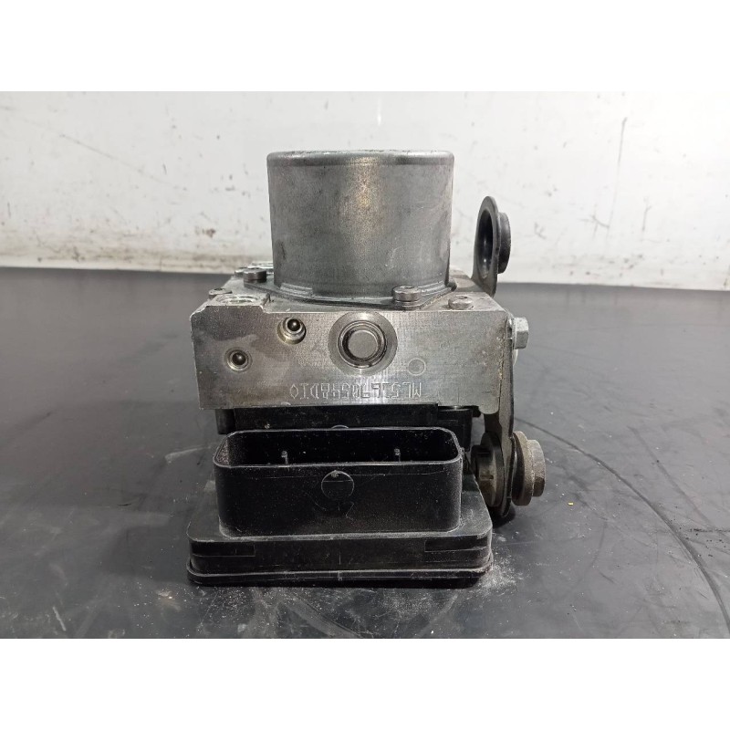 Recambio de abs para skoda rapid active referencia OEM IAM 6R0614517BQ  P3-B9-12-1