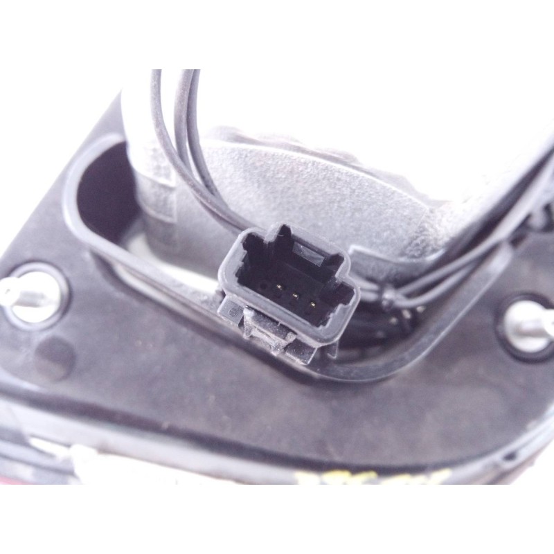 Recambio de piloto trasero izquierdo porton para renault kadjar zen referencia OEM IAM 90061332  E1-A1-31-2