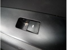 MANDO ELEVALUNAS TRASERO DERECHO 