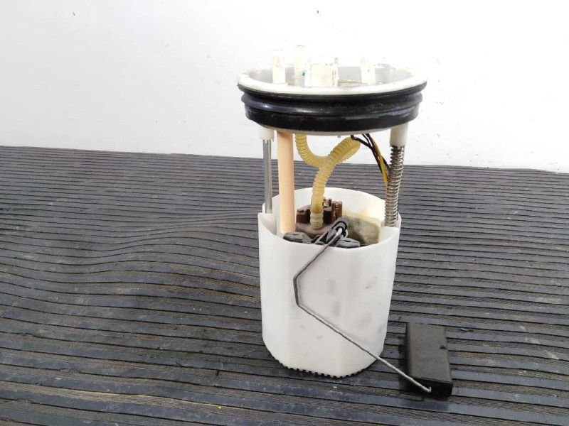 Recambio de aforador para seat ibiza (6l1) referencia OEM IAM 6R0919051 A2C53436805 P3-B6-22-3