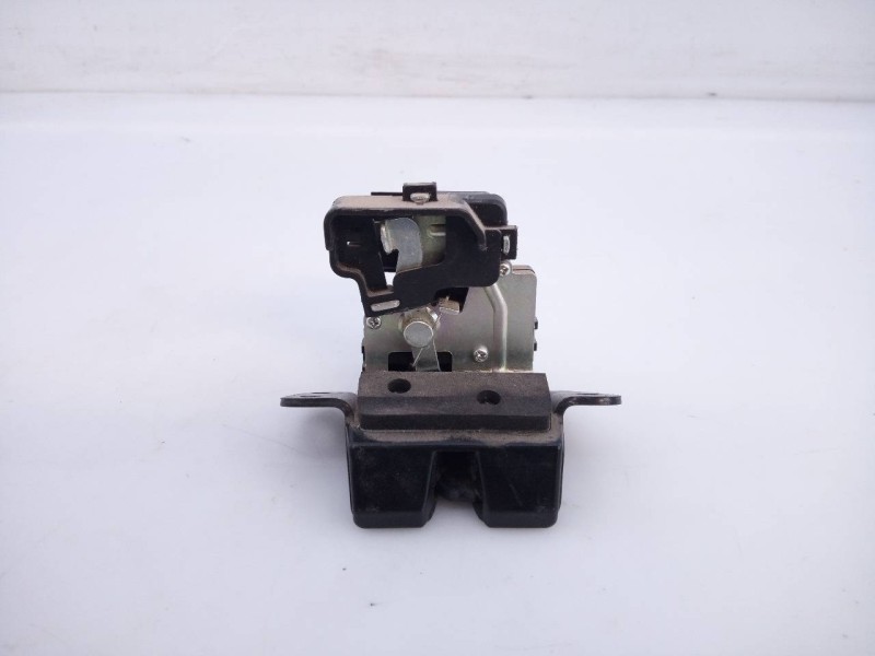 Recambio de cerradura maletero / porton para kia sportage concept 4x2 referencia OEM IAM 812303W000  E2-B5-50-2