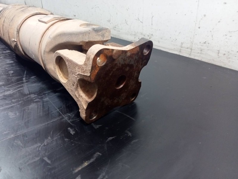 Recambio de transmision central para jeep cherokee limited exclusive referencia OEM IAM P52853435AB TYAPA337773871 P1-A1-18