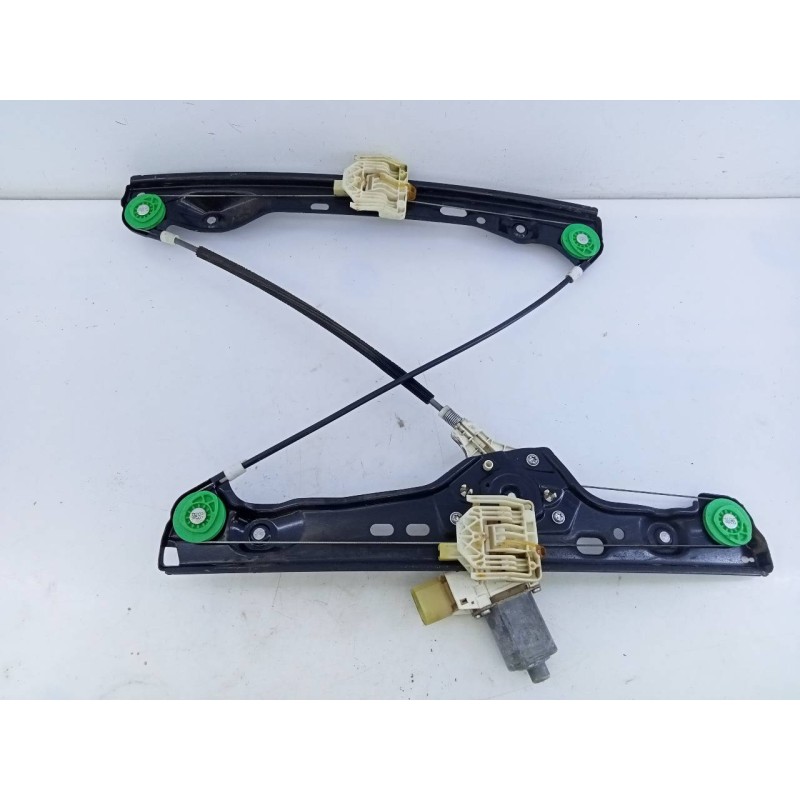 Recambio de elevalunas delantero izquierdo para bmw serie 3 berlina (e90) 318d referencia OEM IAM 0130822226  E1-A3-52-2