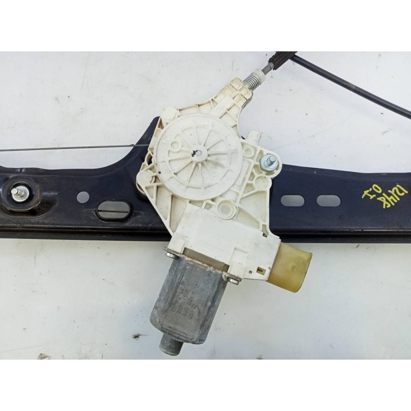 Recambio de elevalunas delantero izquierdo para bmw serie 3 berlina (e90) 318d referencia OEM IAM 0130822226  E1-A3-52-2