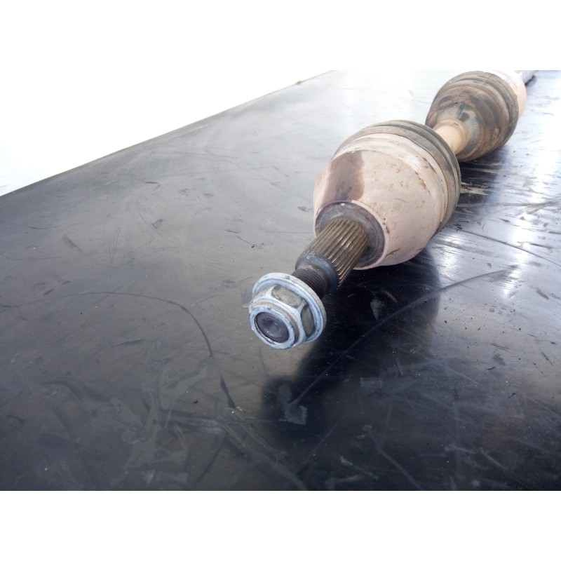 Recambio de transmision delantera derecha para jeep cherokee limited exclusive referencia OEM IAM TGS3377S0846  P1-B6-38