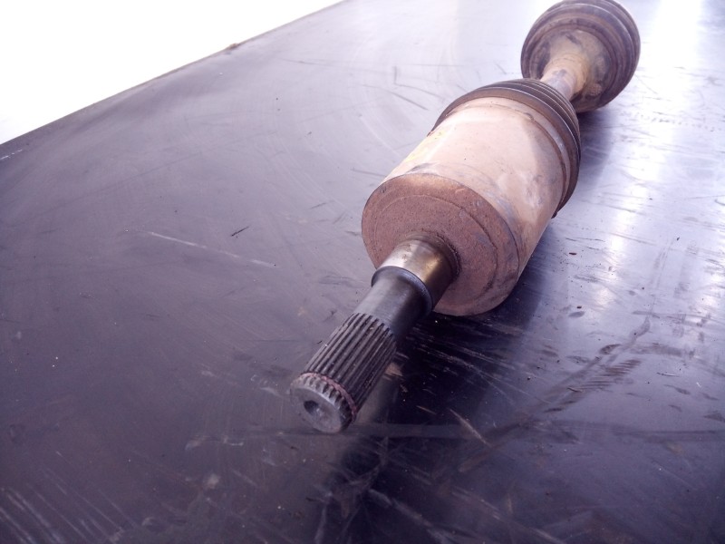 Recambio de transmision delantera izquierda para jeep cherokee limited exclusive referencia OEM IAM TBC3057S0475  P1-A6-14